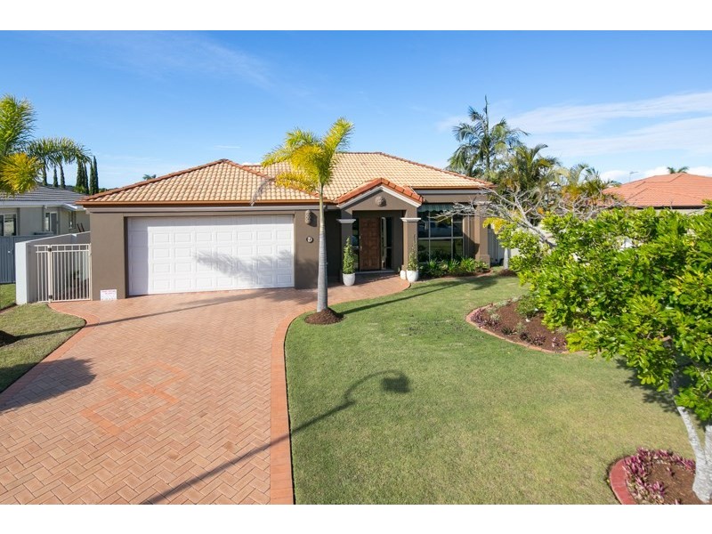 7 Shoreham Close, Arundel QLD 4214