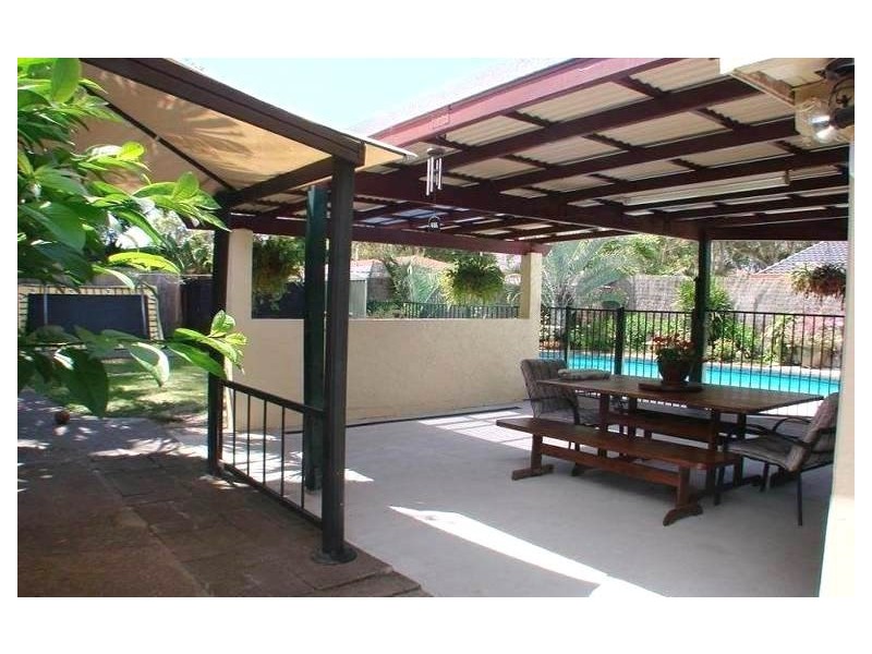 15 Iando Street, Coombabah QLD 4216