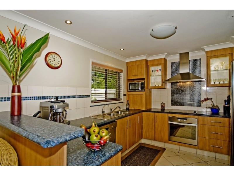 Paradise Point QLD 4216