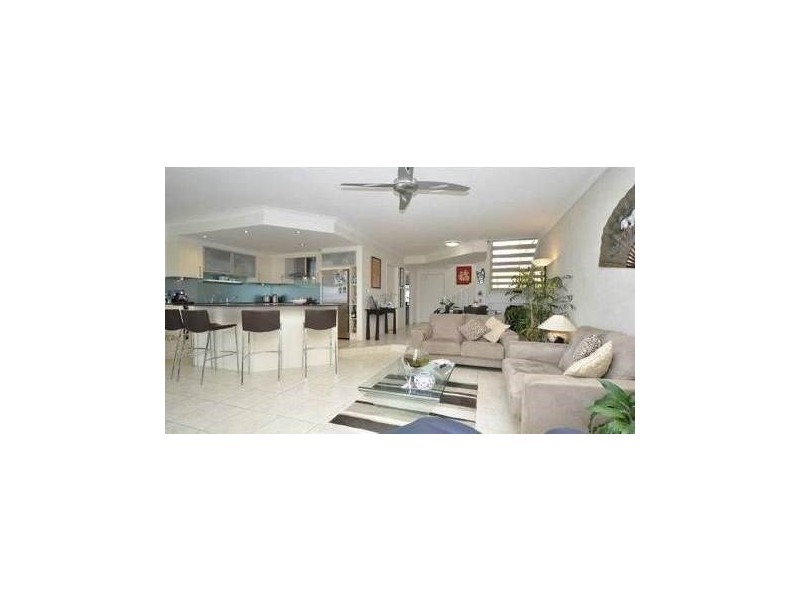 22/81 Boykambil Esplanade, Hope Island QLD 4212