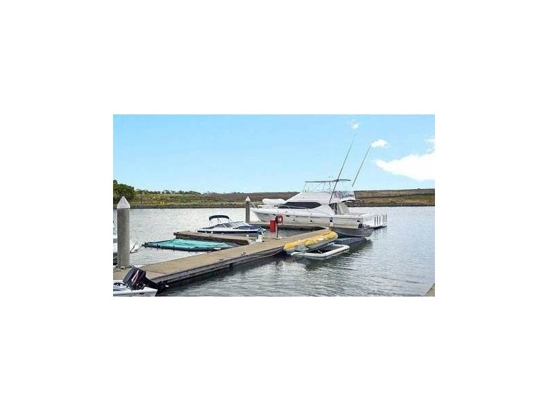 22/81 Boykambil Esplanade, Hope Island QLD 4212