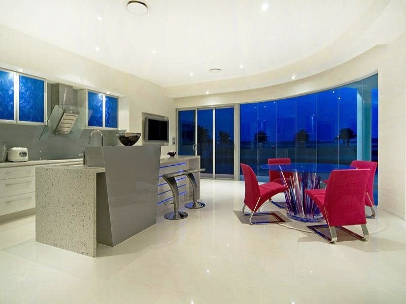 Paradise Point QLD 4216