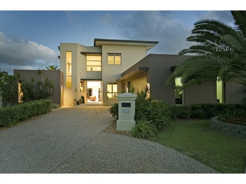 Hope Island QLD 4212