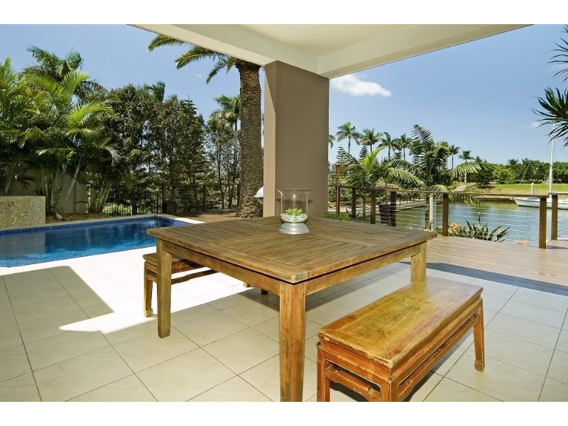 Hope Island QLD 4212