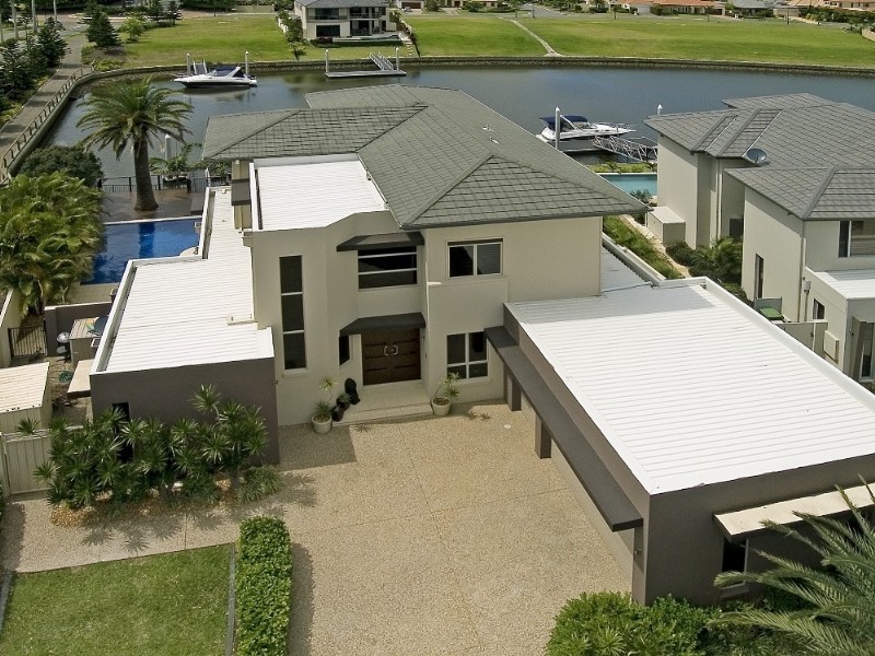 Hope Island QLD 4212