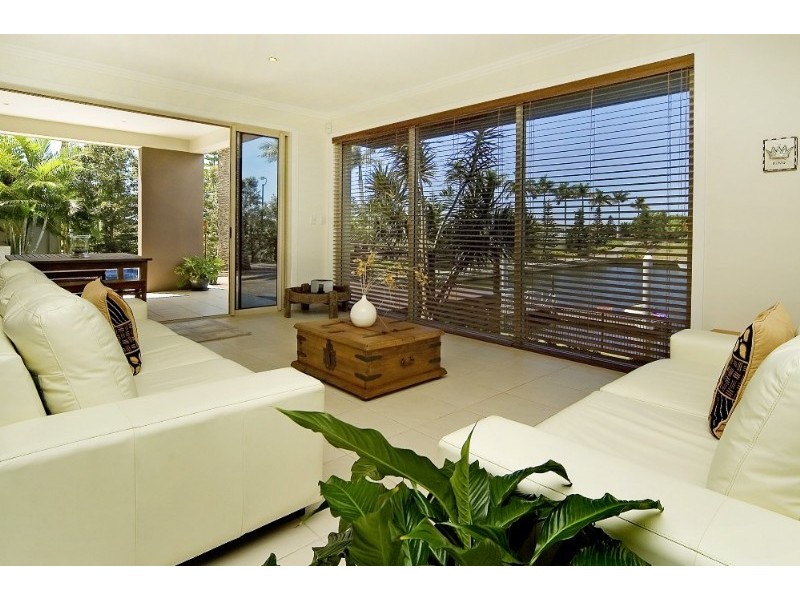 Hope Island QLD 4212