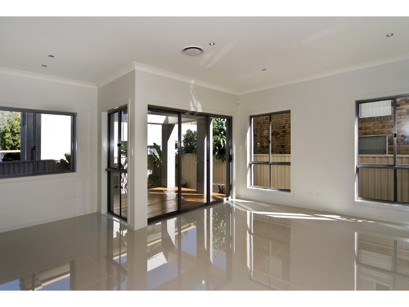 Paradise Point QLD 4216