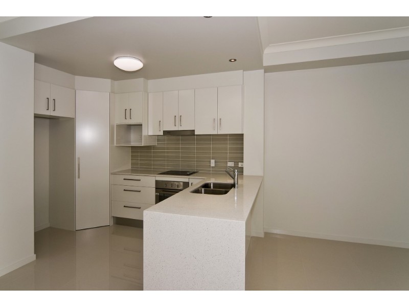 Paradise Point QLD 4216