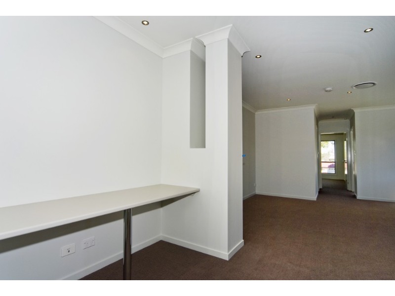 Paradise Point QLD 4216