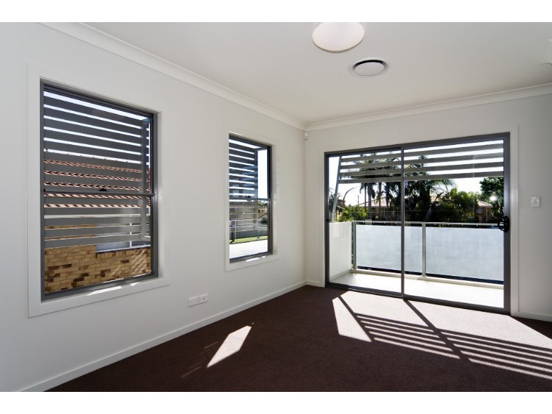 Paradise Point QLD 4216