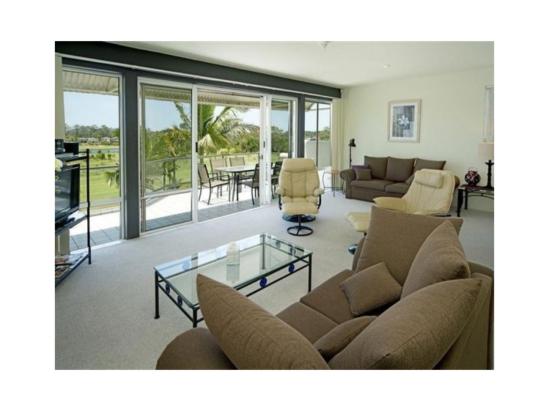 5027 St Andrews Terrace, Hope Island QLD 4212