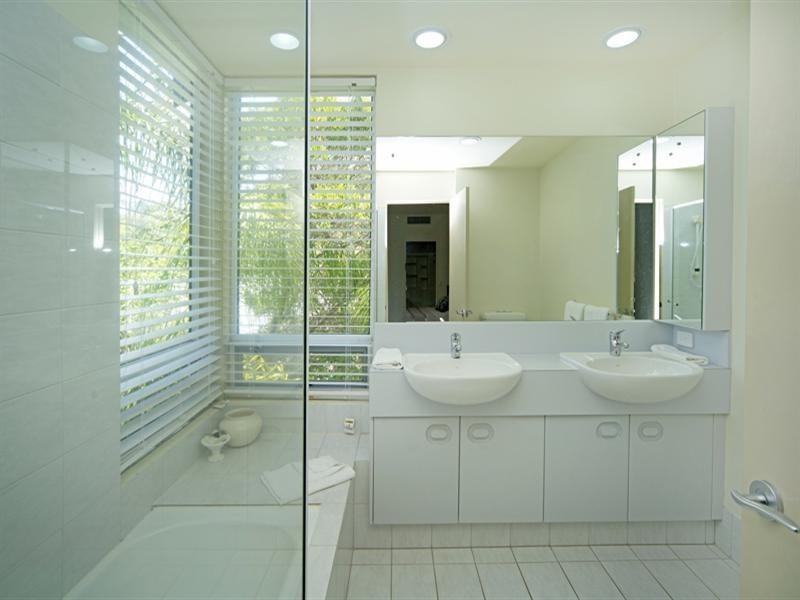 5027 St Andrews Terrace, Hope Island QLD 4212