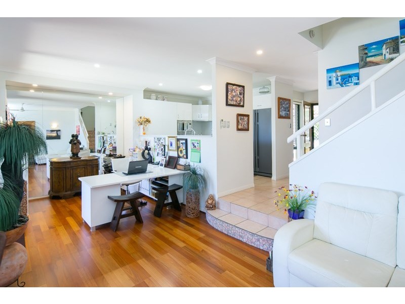 30/100 Morala Avenue, Runaway Bay QLD 4216