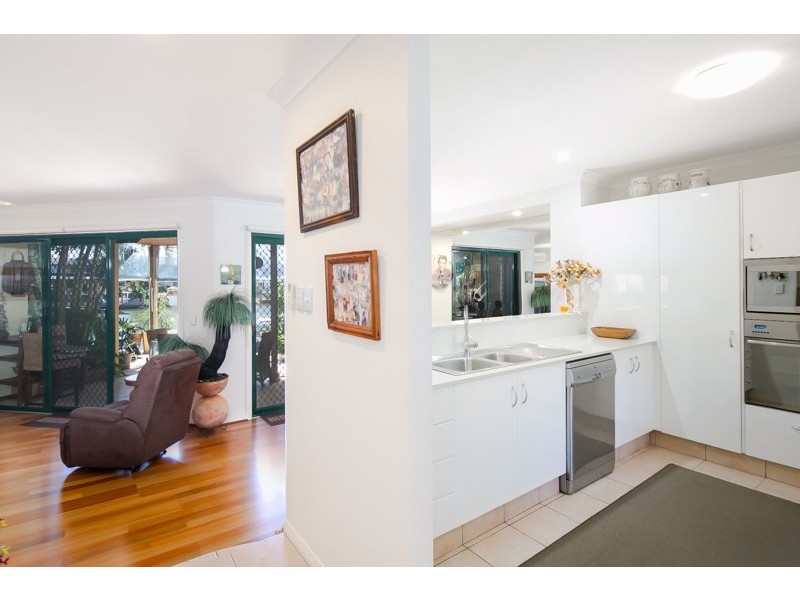30/100 Morala Avenue, Runaway Bay QLD 4216