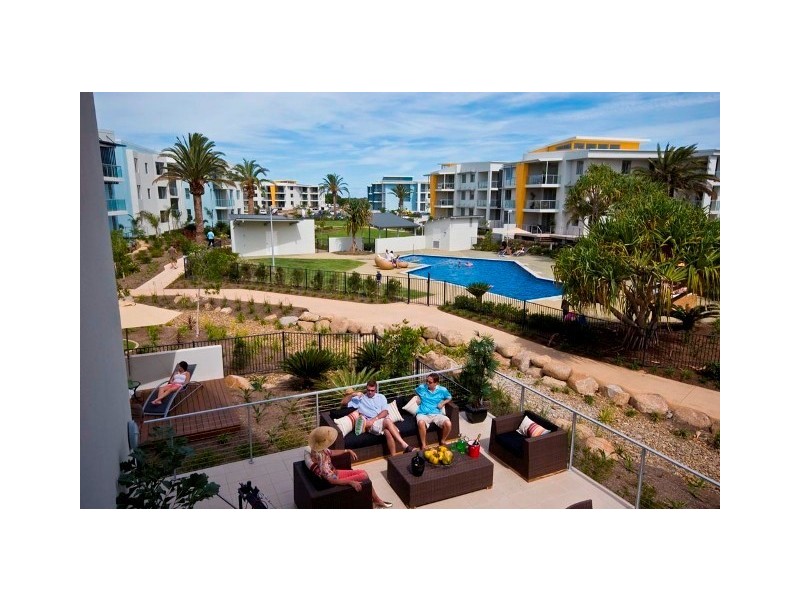 Hope Island QLD 4212