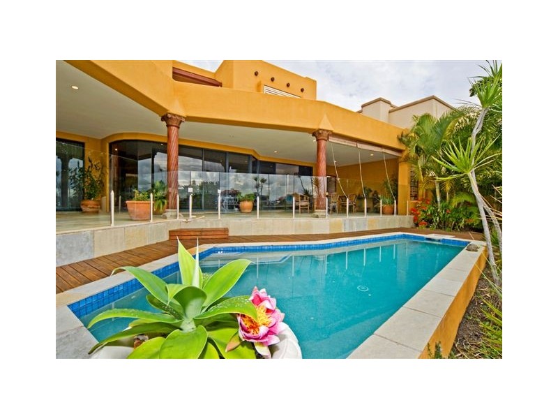 Paradise Point QLD 4216