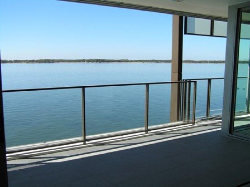 Paradise Point QLD 4216