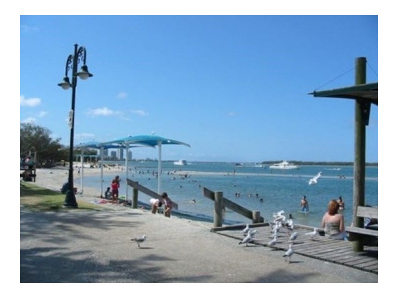 220 Marine Parade, Labrador QLD 4215