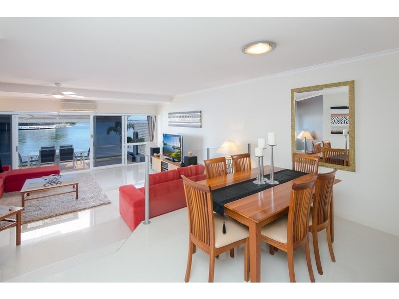 13/3 Marina Crescent, Hollywell QLD 4216