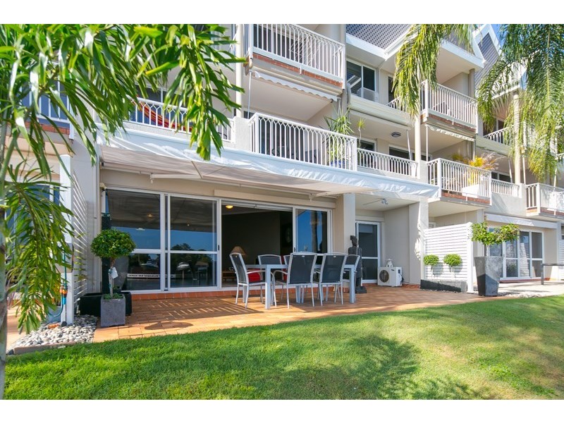 13/3 Marina Crescent, Hollywell QLD 4216