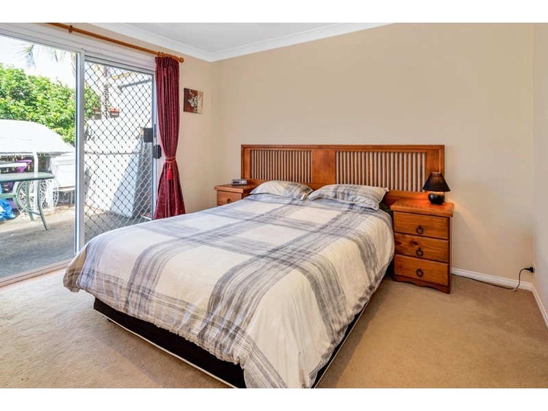 1/3 Kenny Drive, Labrador QLD 4215