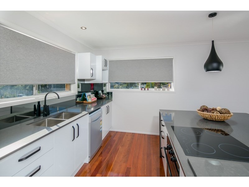 26 Morala Avenue, Runaway Bay QLD 4216