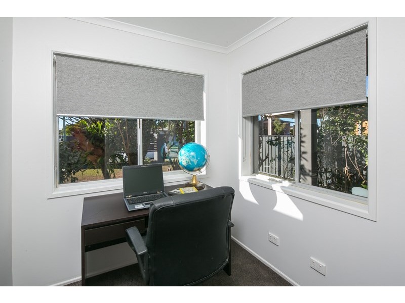 26 Morala Avenue, Runaway Bay QLD 4216