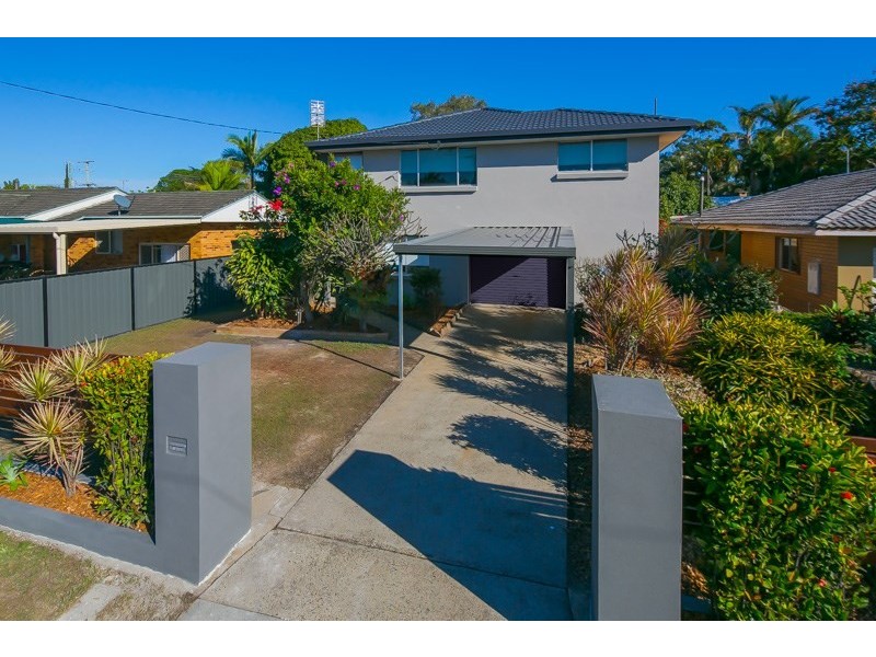 26 Morala Avenue, Runaway Bay QLD 4216
