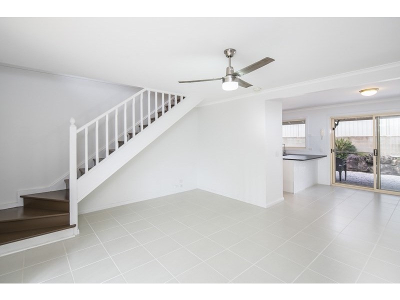 3/414 Pine Ridge Road, Coombabah QLD 4216