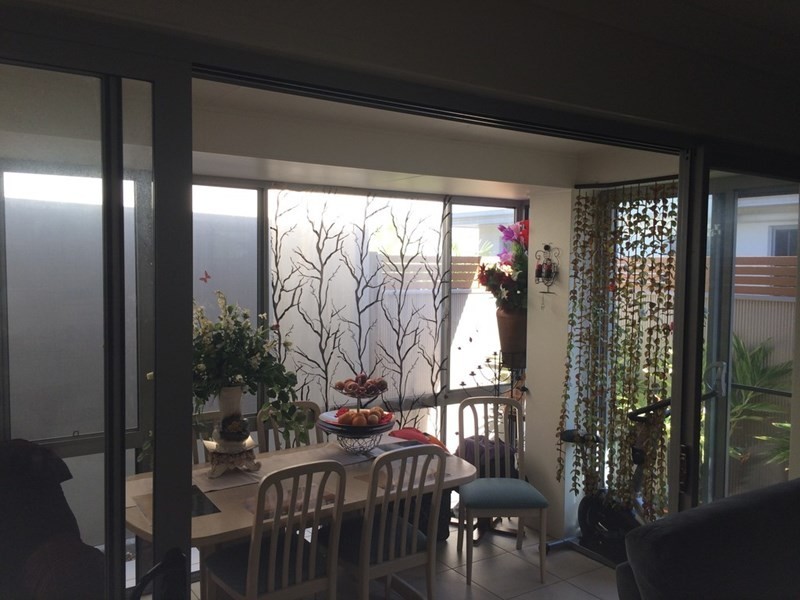22/1 Halcyon Way, Hope Island QLD 4212