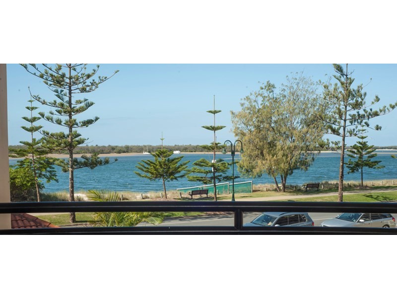 13/454 MARINE Parade, Biggera Waters QLD 4216