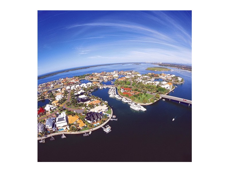 Paradise Point QLD 4216