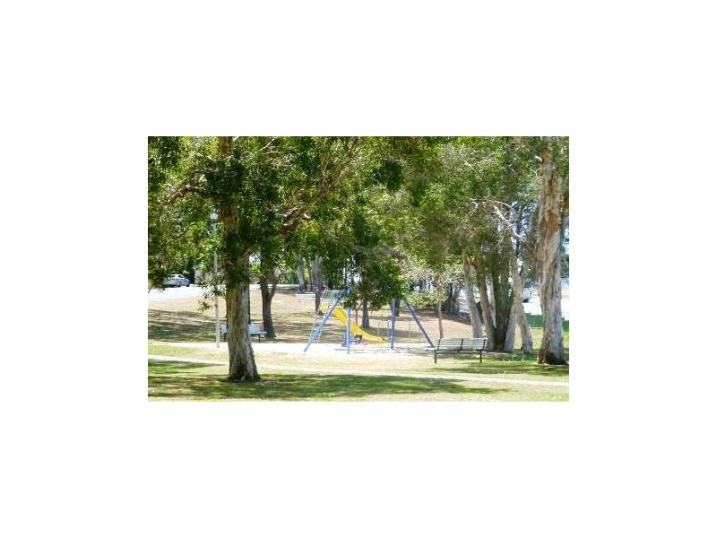 29 Clifton Street, Biggera Waters QLD 4216