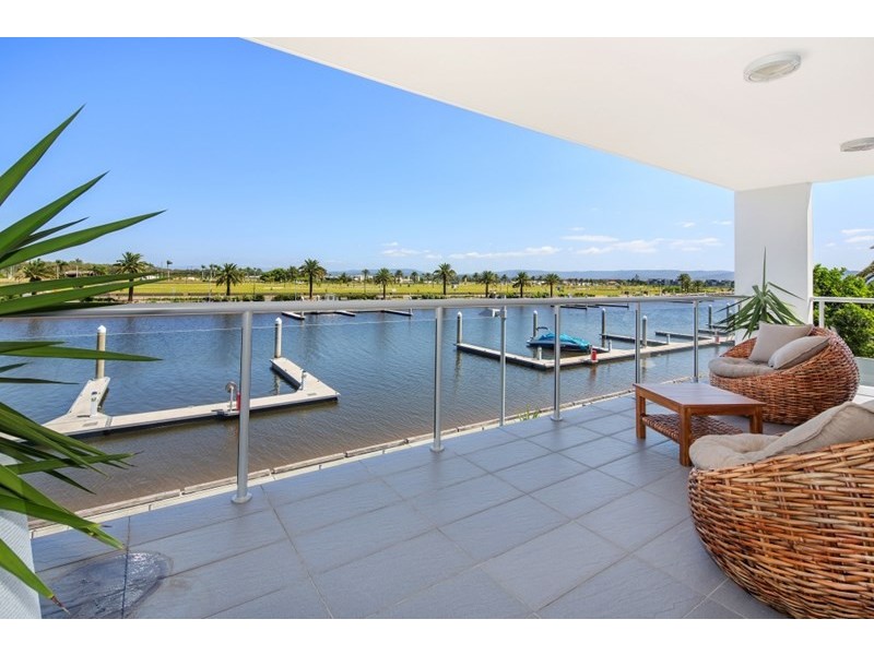 46 Harbour Rise, Hope Island QLD 4212