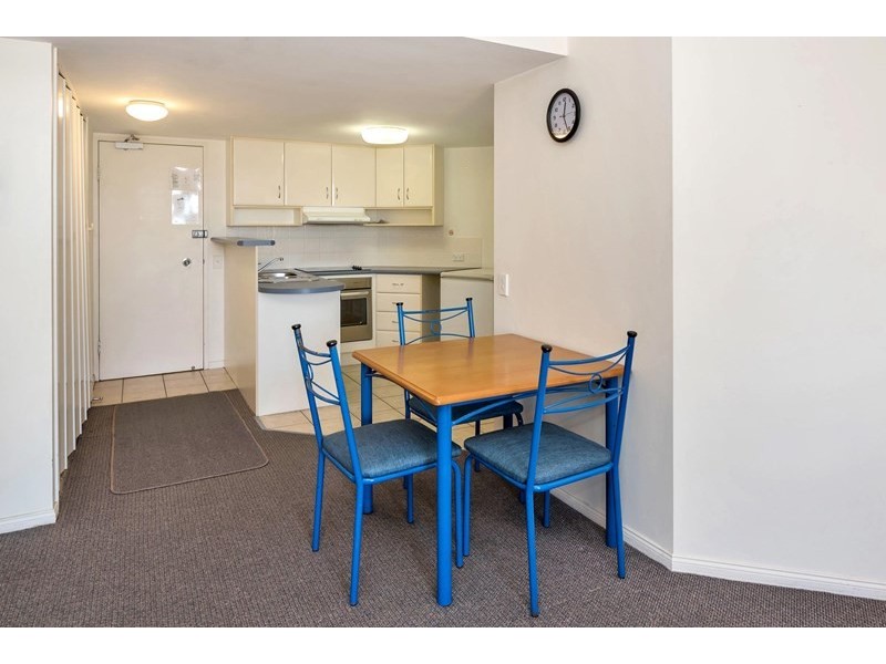 30/484-488 Marine Parade, Biggera Waters QLD 4216