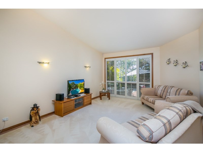 45 Ingles Circuit, Arundel QLD 4214