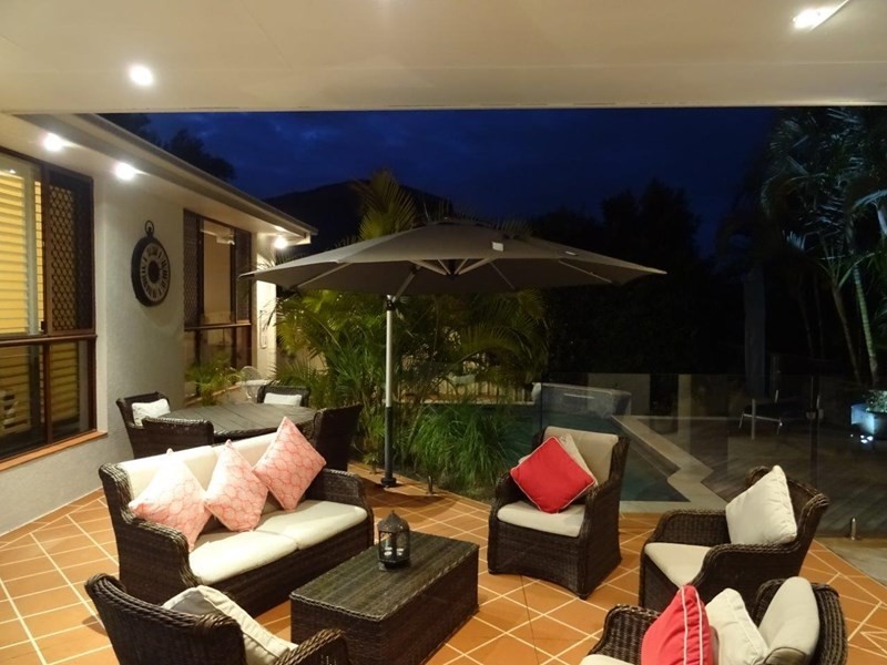 45 Ingles Circuit, Arundel QLD 4214