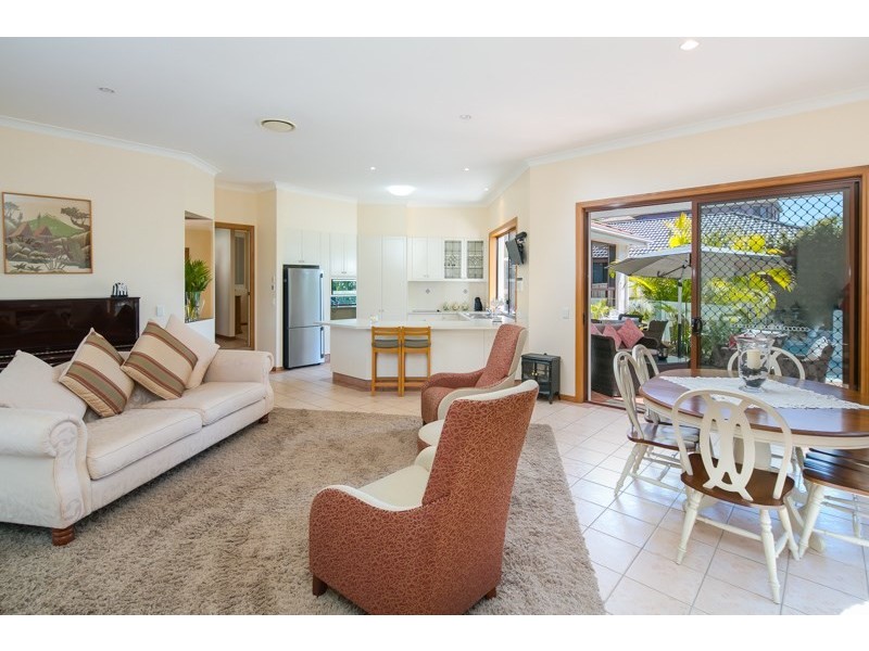 45 Ingles Circuit, Arundel QLD 4214