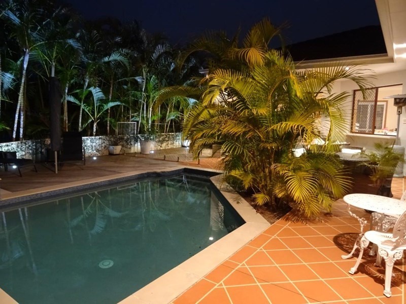 45 Ingles Circuit, Arundel QLD 4214