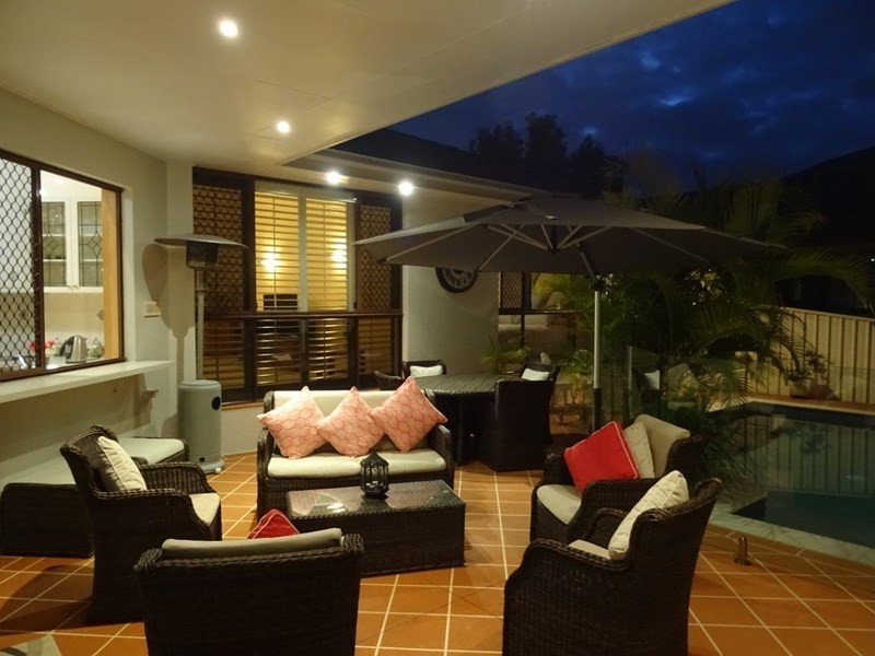 45 Ingles Circuit, Arundel QLD 4214