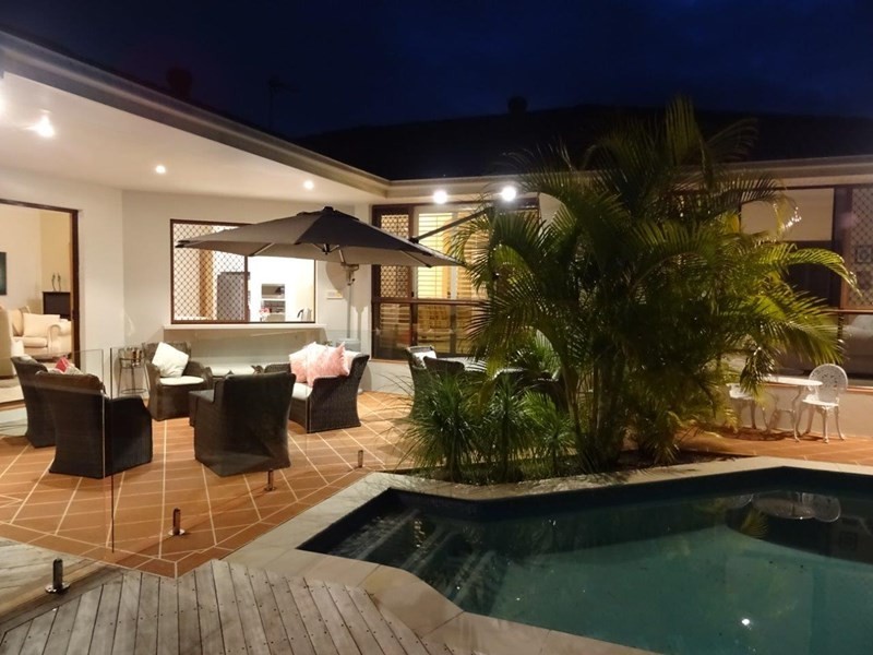 45 Ingles Circuit, Arundel QLD 4214