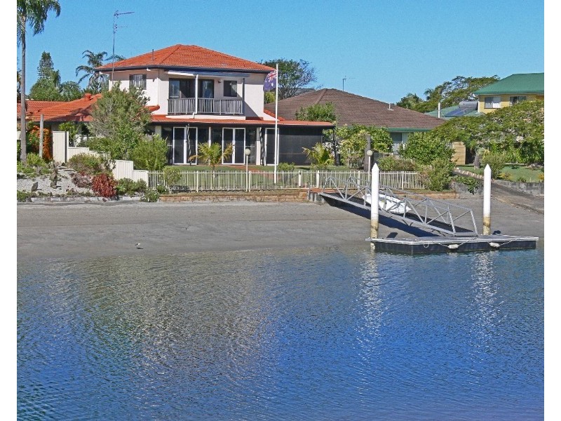 Paradise Point QLD 4216