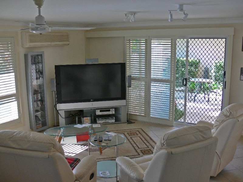 Paradise Point QLD 4216