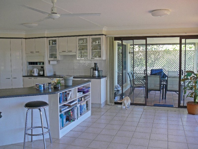 Paradise Point QLD 4216