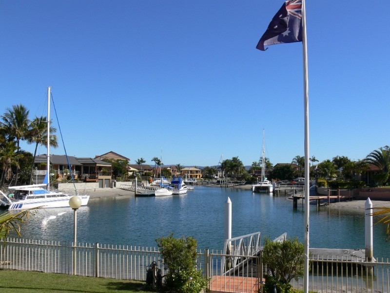 Paradise Point QLD 4216