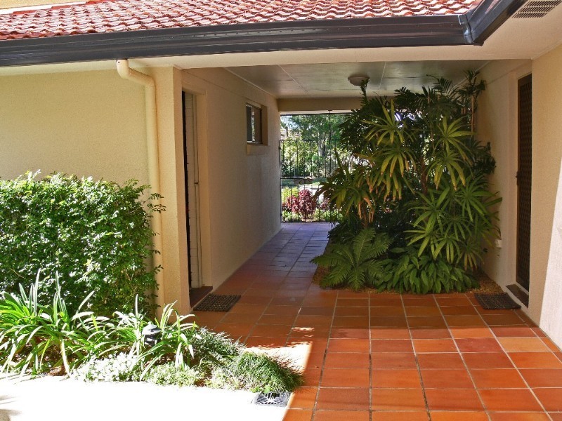 Paradise Point QLD 4216