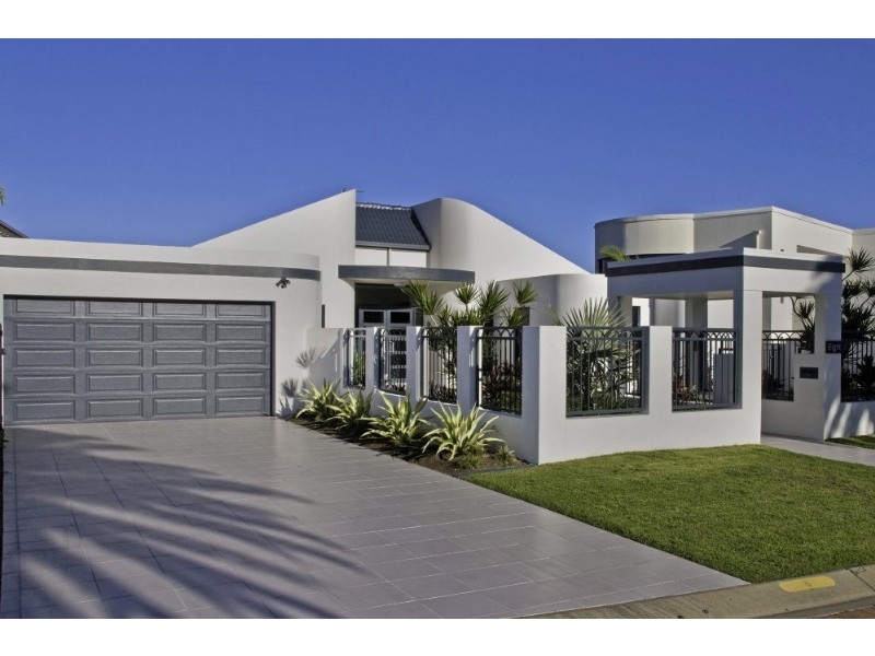 Paradise Point QLD 4216