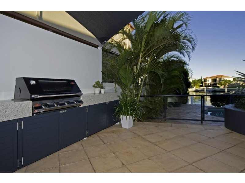 Paradise Point QLD 4216