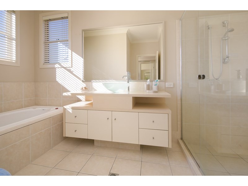 31 Brittany Drive, Oxenford QLD 4210