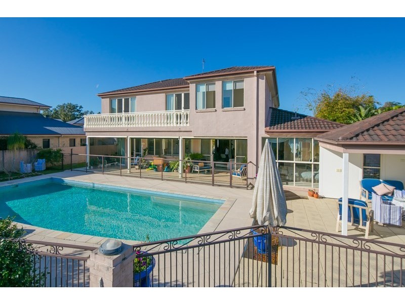 31 Brittany Drive, Oxenford QLD 4210